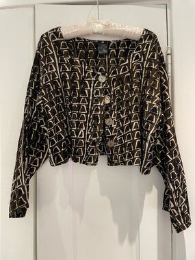 Kaliyana Geometric Print Cropped Button Jacket in Black and White